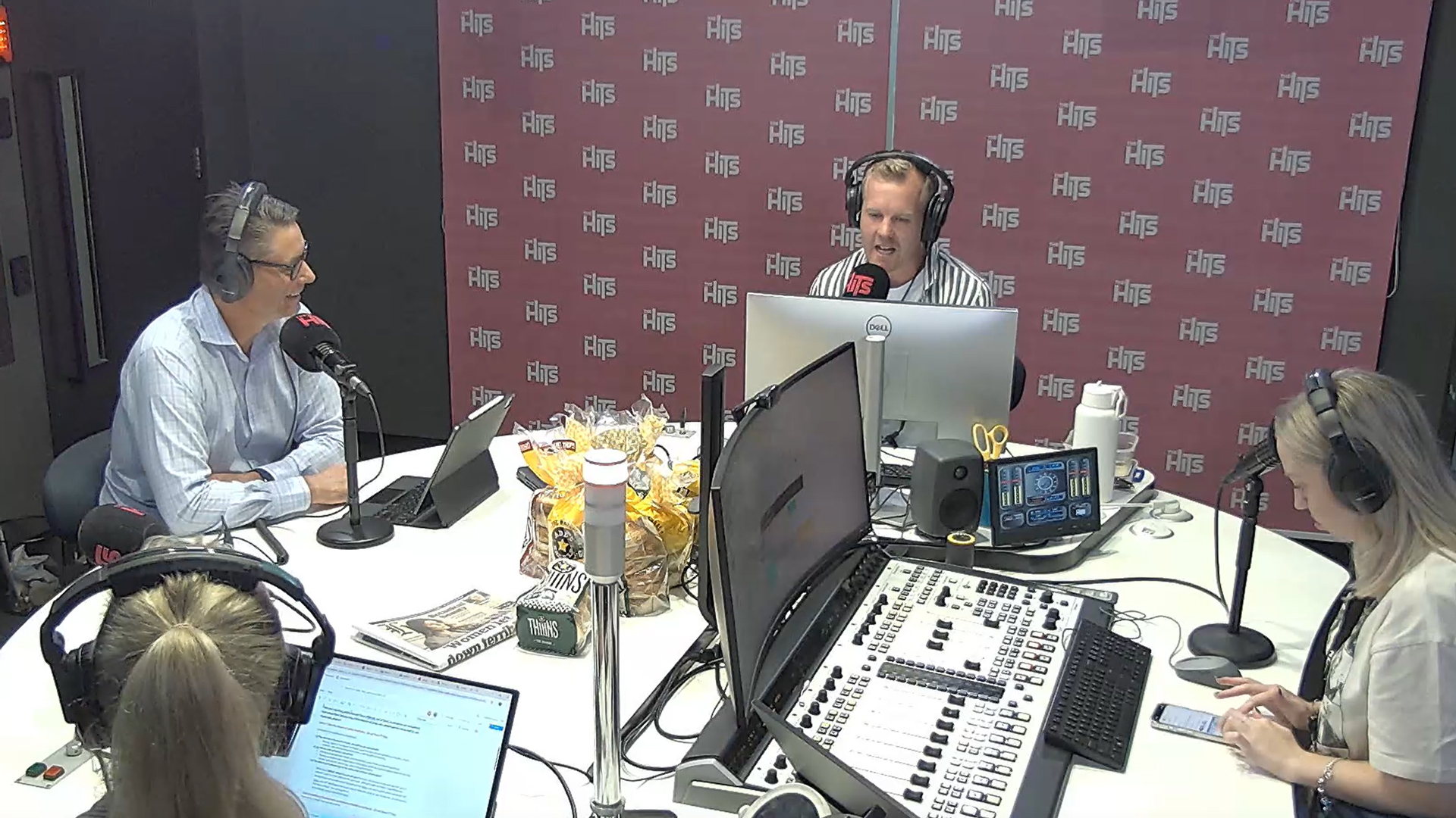Head of KiwiSaver at Milford, Murray Harris, talks to PJ and Matty from The Hits about the three T’s ...